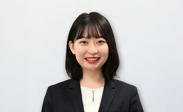 山本 咲織 氏
