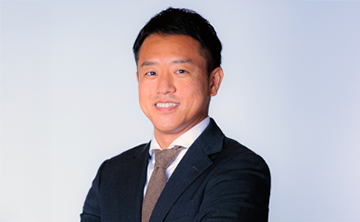 西嶋 賢介 氏