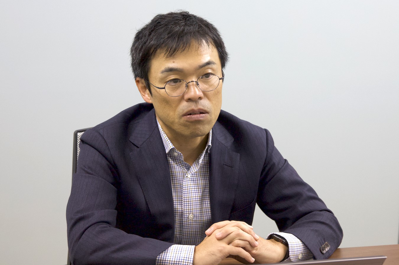 垣内氏